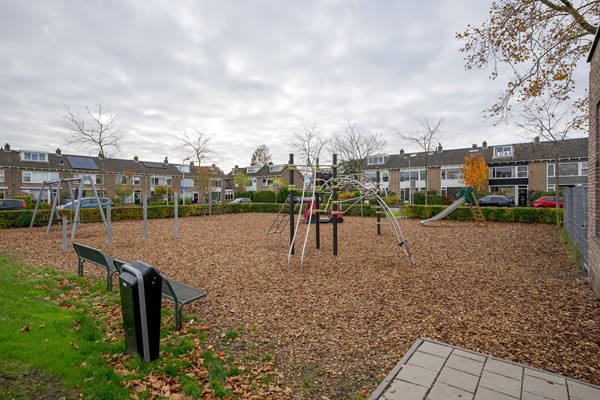 Medium property photo - Professor van der Waalslaan 16, 2251 GH Voorschoten